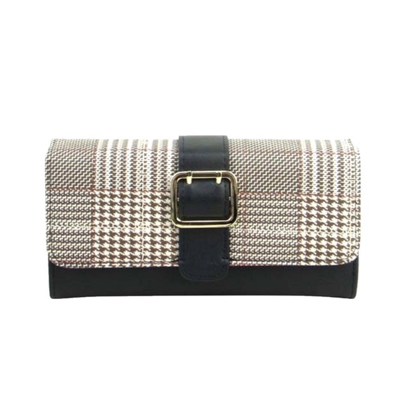 AR New York Handbags - 🛍️# 792 Magnetic Flap Closure